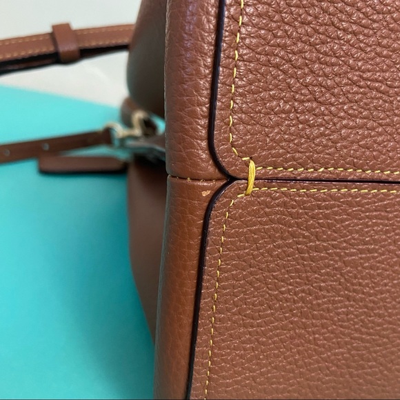 ❌SOLD❌COACH Charlie Bucket Bag in Saddle - Picture 5 of 15